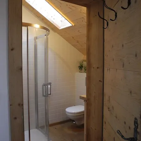 L'ours Frühstückspension