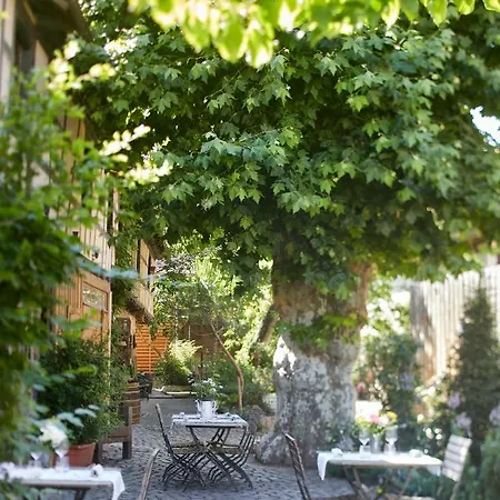 L'ours Bed & Breakfast
